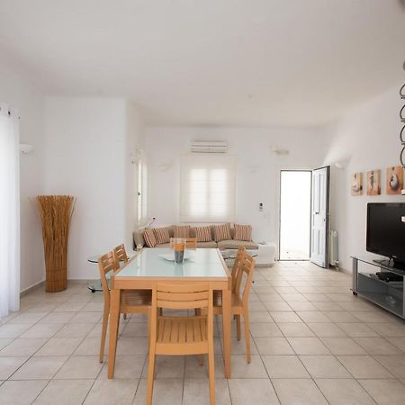 Villa Nireas Platys Gialos  ภายนอก รูปภาพ