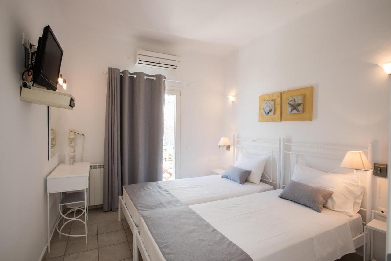 Villa Nireas Platys Gialos  ภายนอก รูปภาพ
