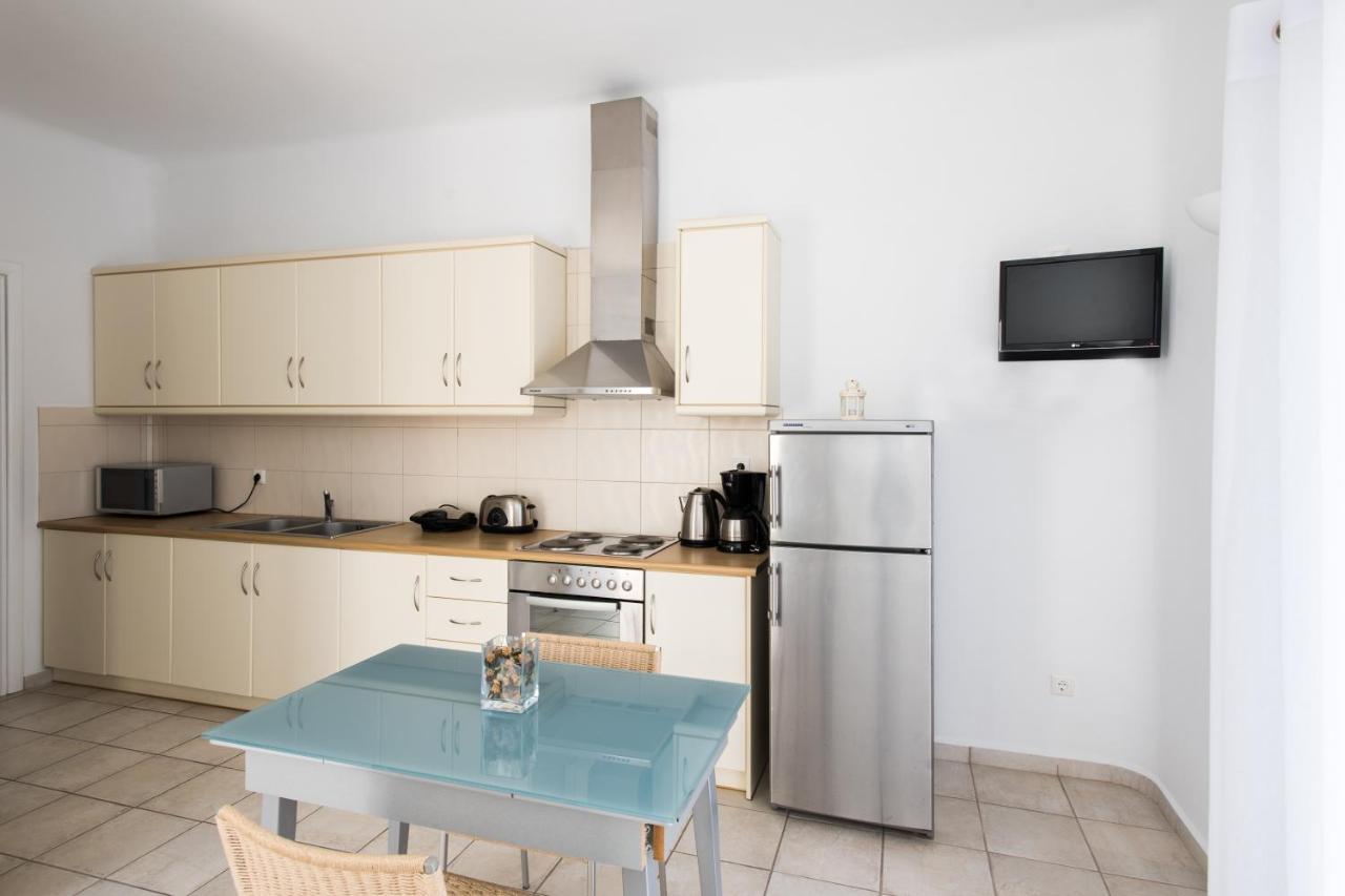 Villa Nireas Platys Gialos  ภายนอก รูปภาพ