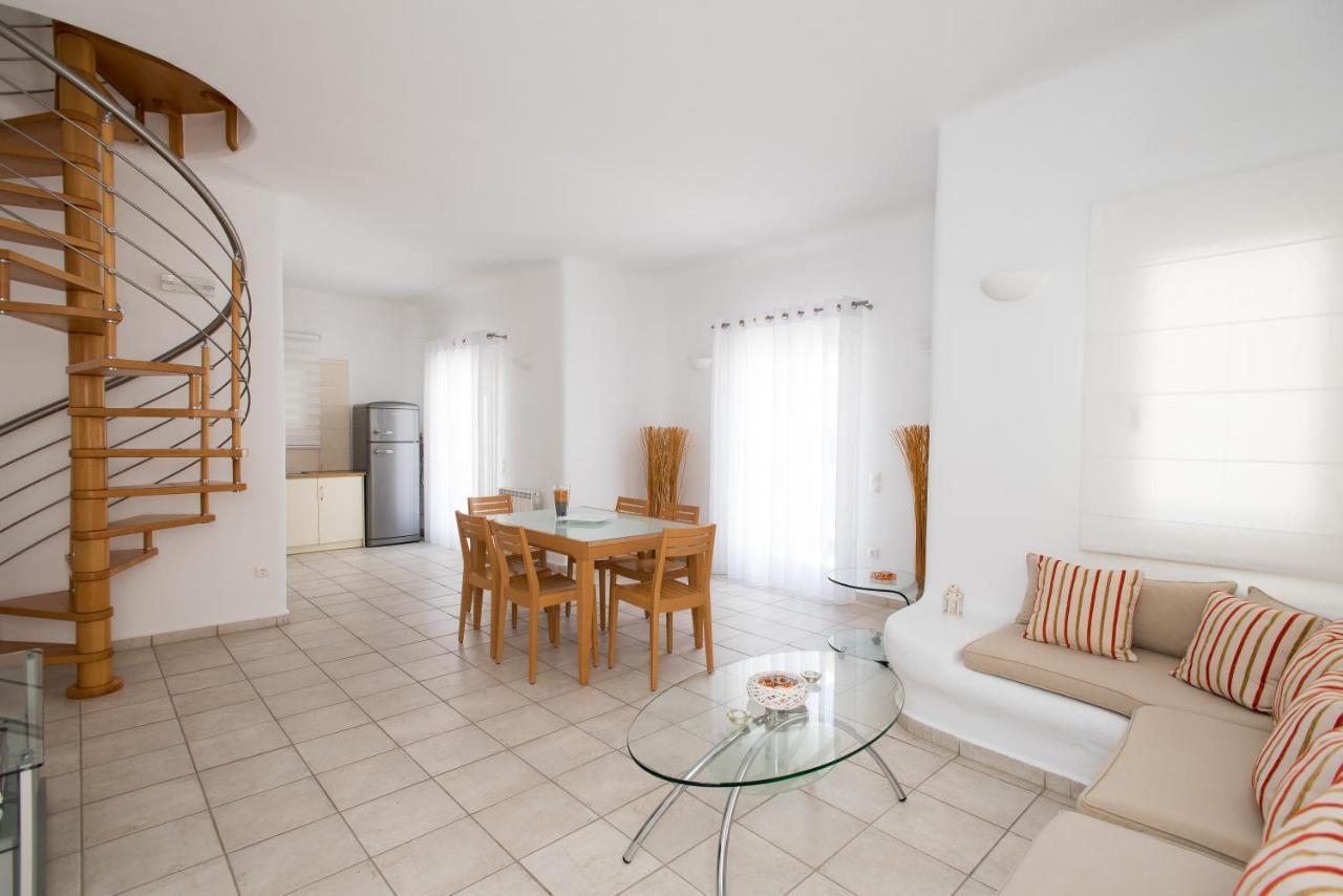Villa Nireas Platys Gialos  ภายนอก รูปภาพ
