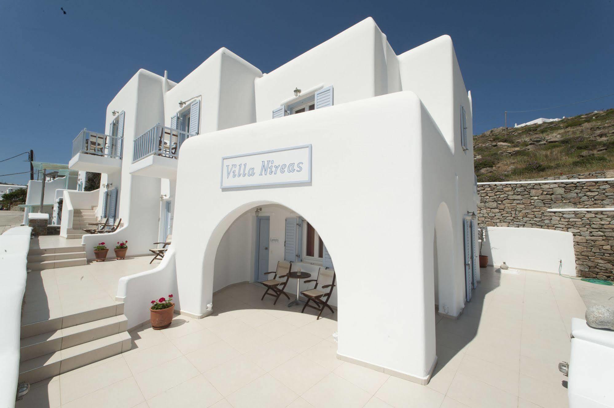Villa Nireas Platys Gialos  ภายนอก รูปภาพ